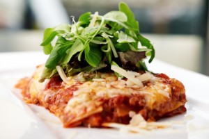 lasagne-pane-carasau-vegetariane-facili-economiche-veloci-risparmiare-cucina-degli-avanzi